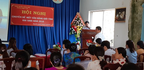 Ông Nguyễn Văn Cường – PGĐ. TTYT huyện Đồng Phú phát biểu tại Hội nghị chuyên đề