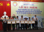 Hội khuyến học tổ chức Lễ kỷ niệm 18 năm ngày thành lập Hội khuyến học Việt nam và tuyên dương khen thưởng năm 2014