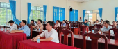 Tân Hưng tổ chức lấy ý kiến góp ý dự thảo Nghị quyết sửa đổi, bổ sung một số điều của Hiến pháp năm 2013