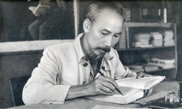 Kế hoạch tổ chức cuộc thi viết về “Học tập và làm theo tấm gương đạo đức Hồ Chí Minh”.