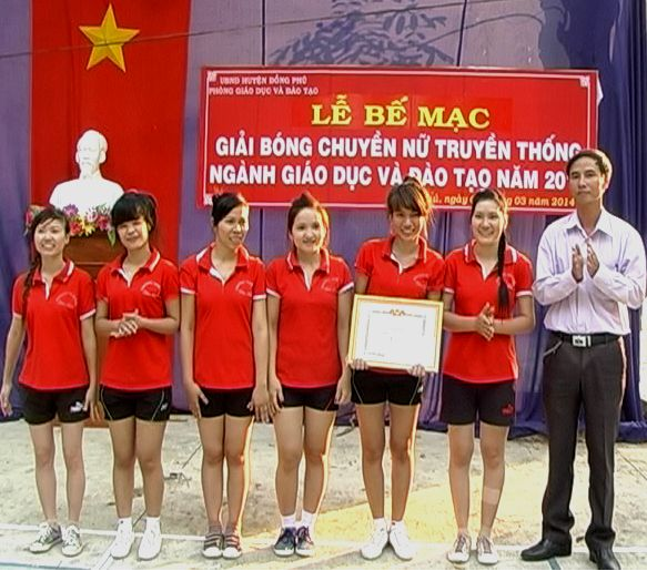 Giải bóng chuyền nữ ngành giáo dục huyện Đồng Phú 2014