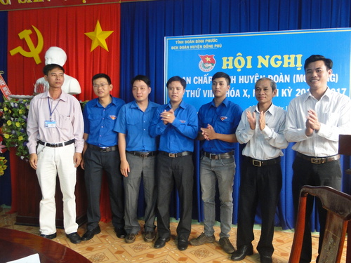 Huyện Đồng Phú: Hội nghị BCH Huyện Đoàn lần thứ VIII (mở rộng) kiện toàn, bổ sung chức danh chủ chốt của Đoàn.