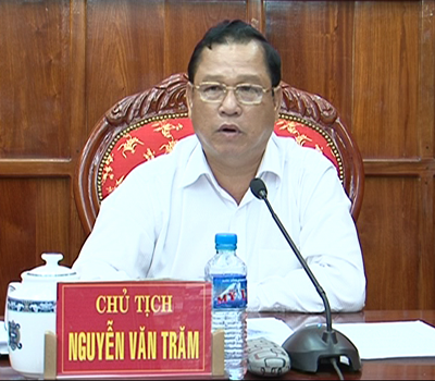 Chủ tịch UBND tỉnh Nguyễn Văn Trăm thăm và làm việc tại Đồng Phú