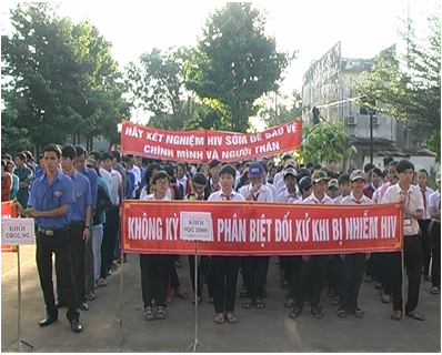 Đồng Phú ra quân hưởng ứng tháng hành động quốc gia về phòng chống HIV/AIDS