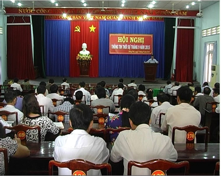 Đồng Phú tổ chức hội nghị thông tin thời sự tháng 9/2015