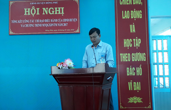 Đồng chí Bí thư Huyện ủy Hà Văn Thành, phát biểu chỉ đạo tại Hội nghị