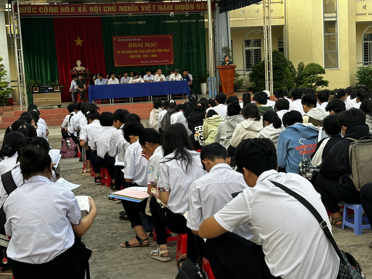 Quang cảnh Lễ khai mạc Kỳ thi tại huyện Đồng Phú